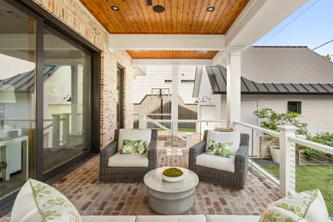 $2,300,000 | 3758 Drummond Street, Houston, TX 77025