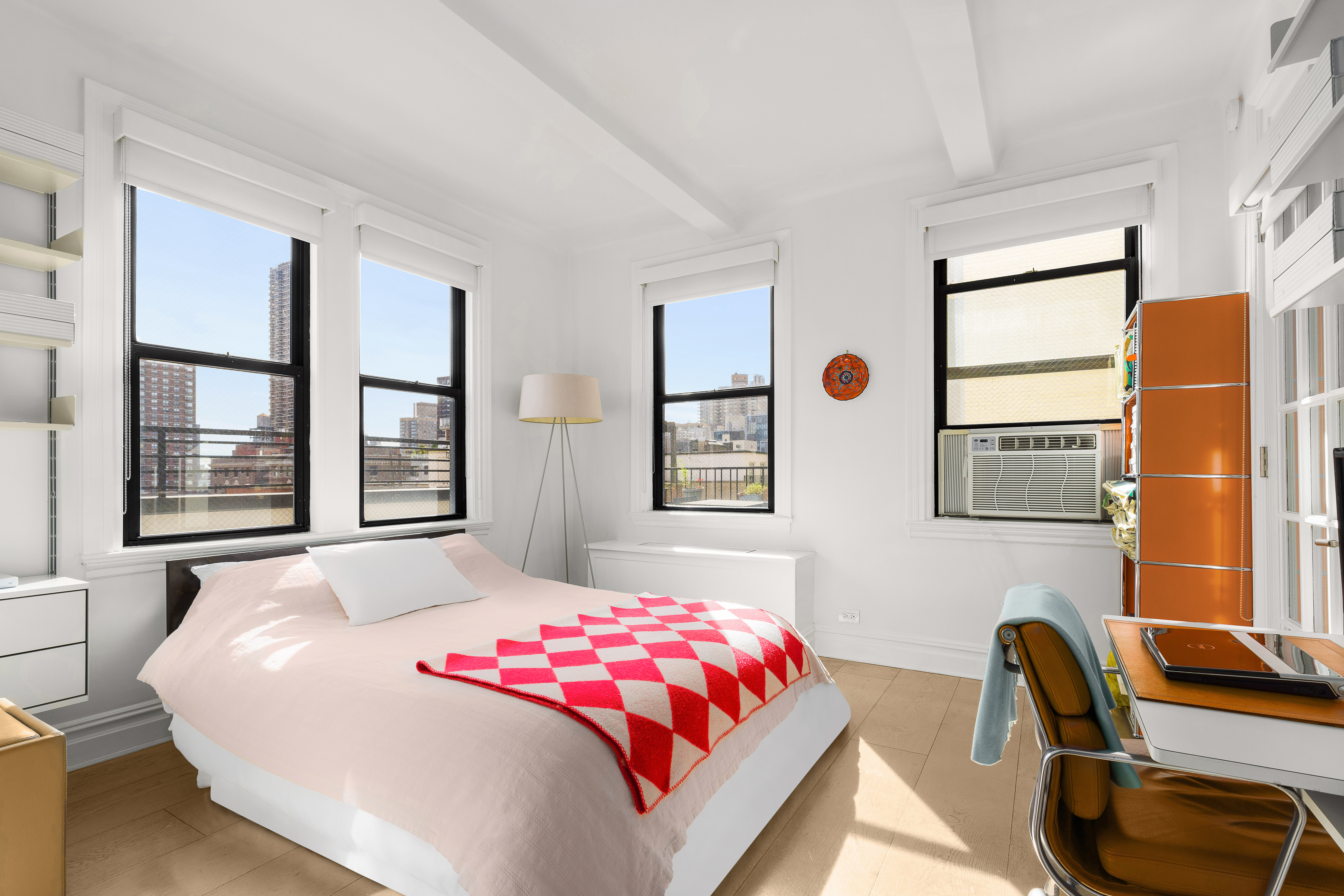 108 East 91st Street, Unit PHB Manhattan, NY 10128 - Photo 4 of 11