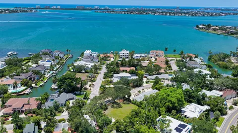 $1,495,000 | 2155 Oriole Drive, Sarasota, FL 34239