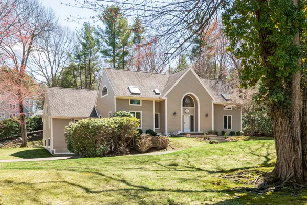 $2,500,000 | 375 Atherton Street, Milton, MA 02186