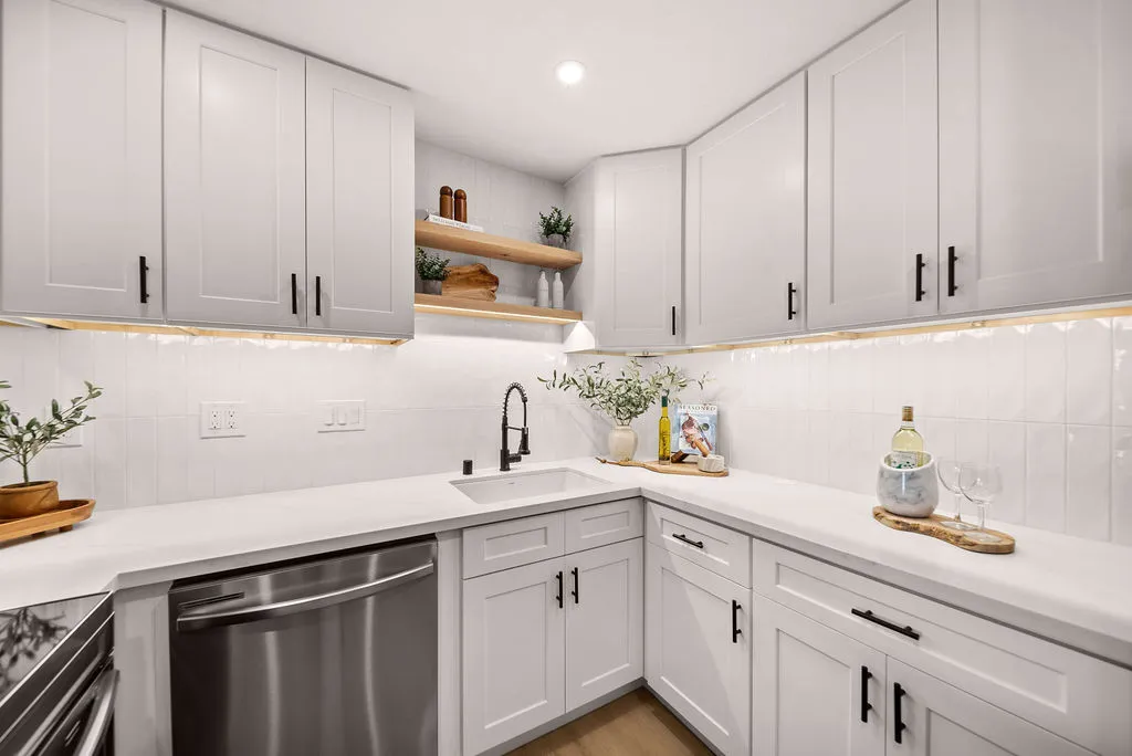 $635,000 | 2915 Cowley Way, Unit A, San Diego, CA 92117