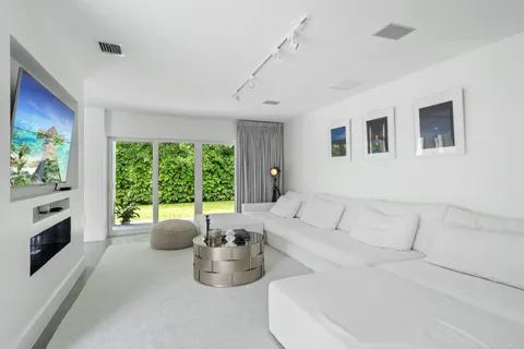$4,499,000 | 4001 Monserrate Street, Miami, FL 33146