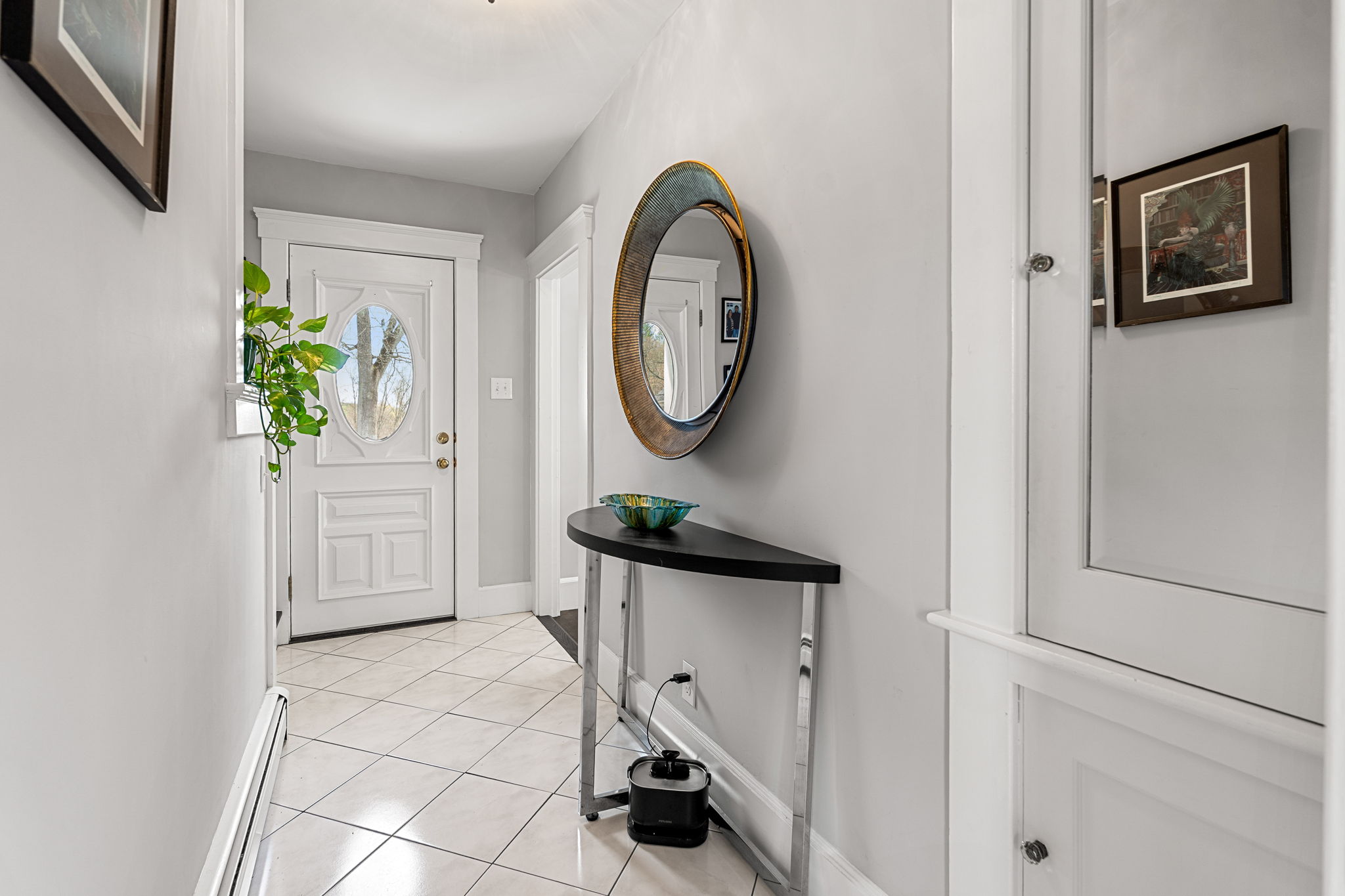 134 Dalton Road Chelmsford, MA 01824 - Photo 3 of 38