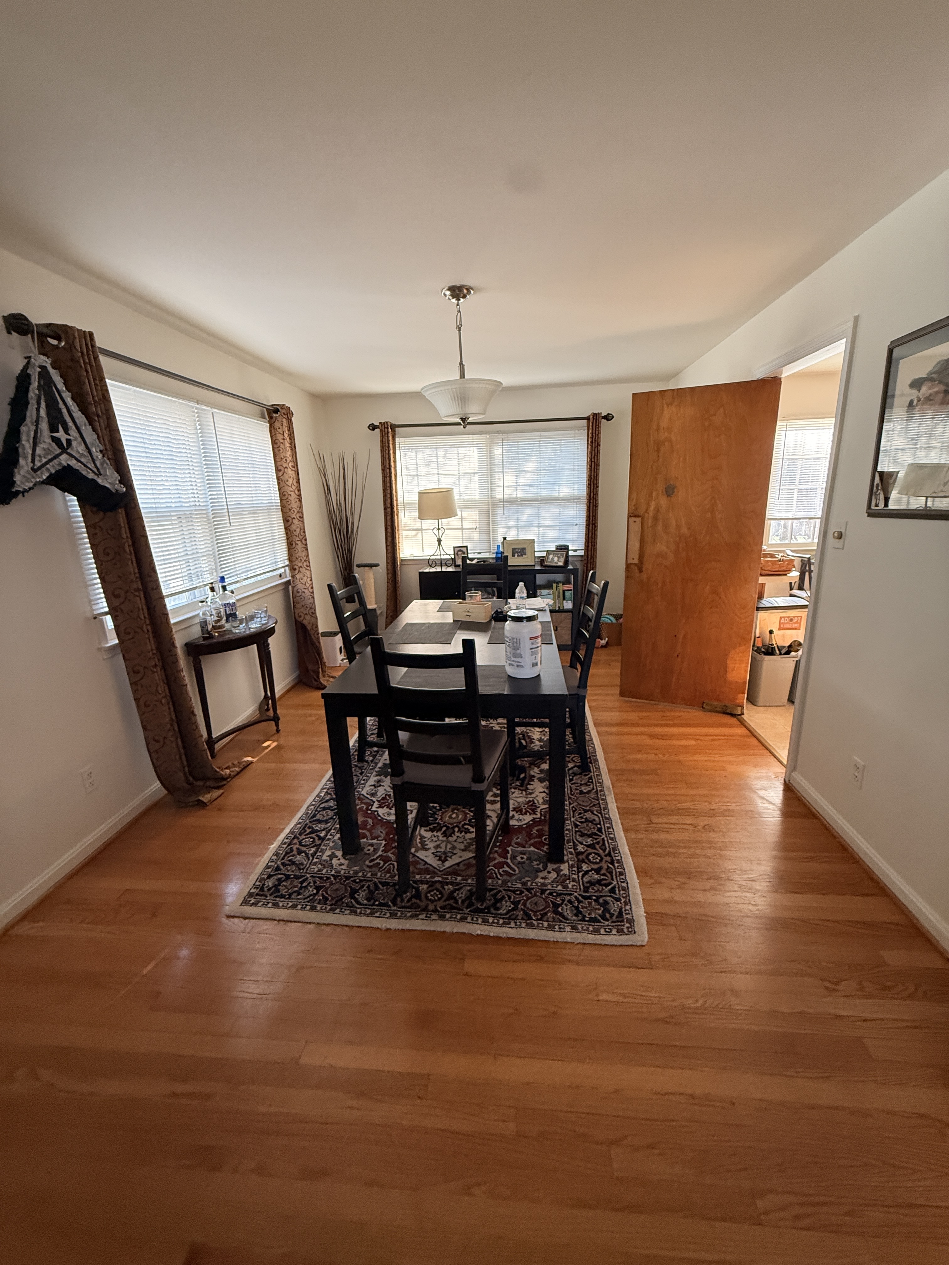 North Ridgeview Road Arlington, VA 22207 - Photo 3 of 5