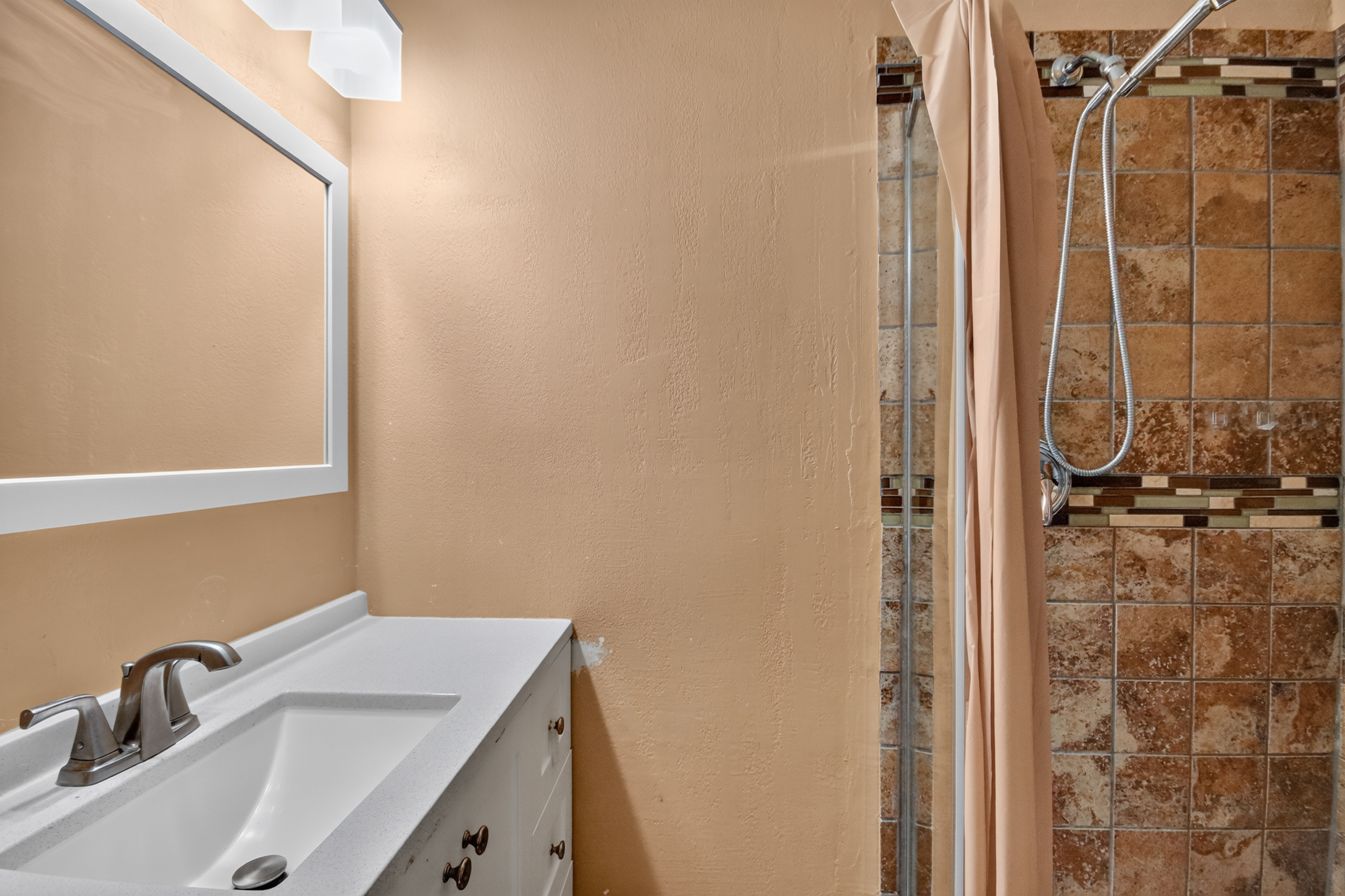 6991 West Glenbrook Road, Unit 2 Milwaukee, WI 53223 - Photo 24 of 30 Gallery Image 24