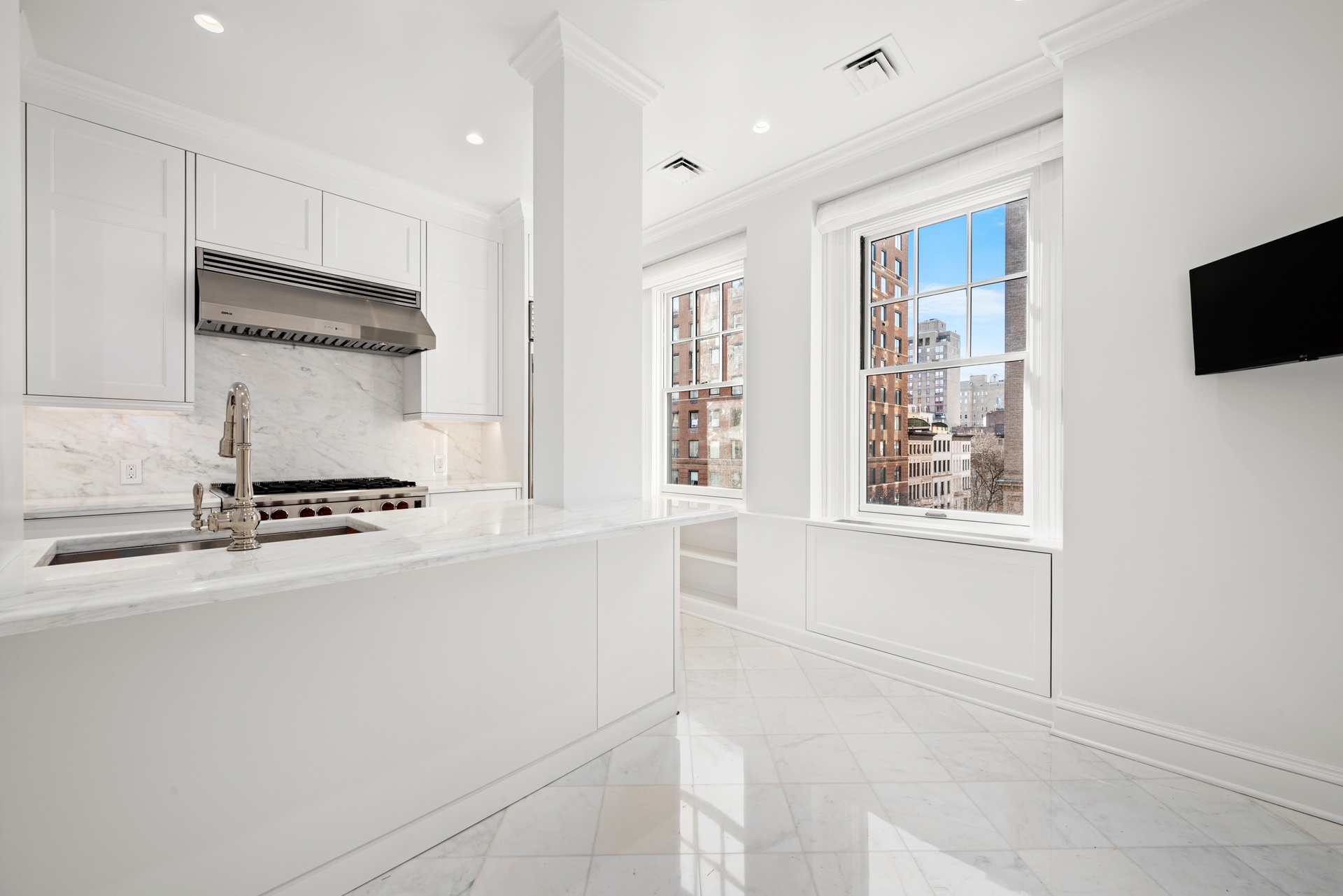 969 Park Avenue, Unit 5B Manhattan, NY 10028 - Photo 2 of 15