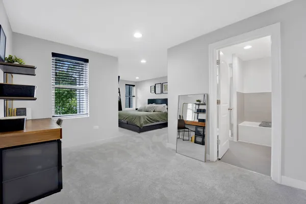 $4,500 | 1626 North Spaulding Avenue, Chicago, IL 60647