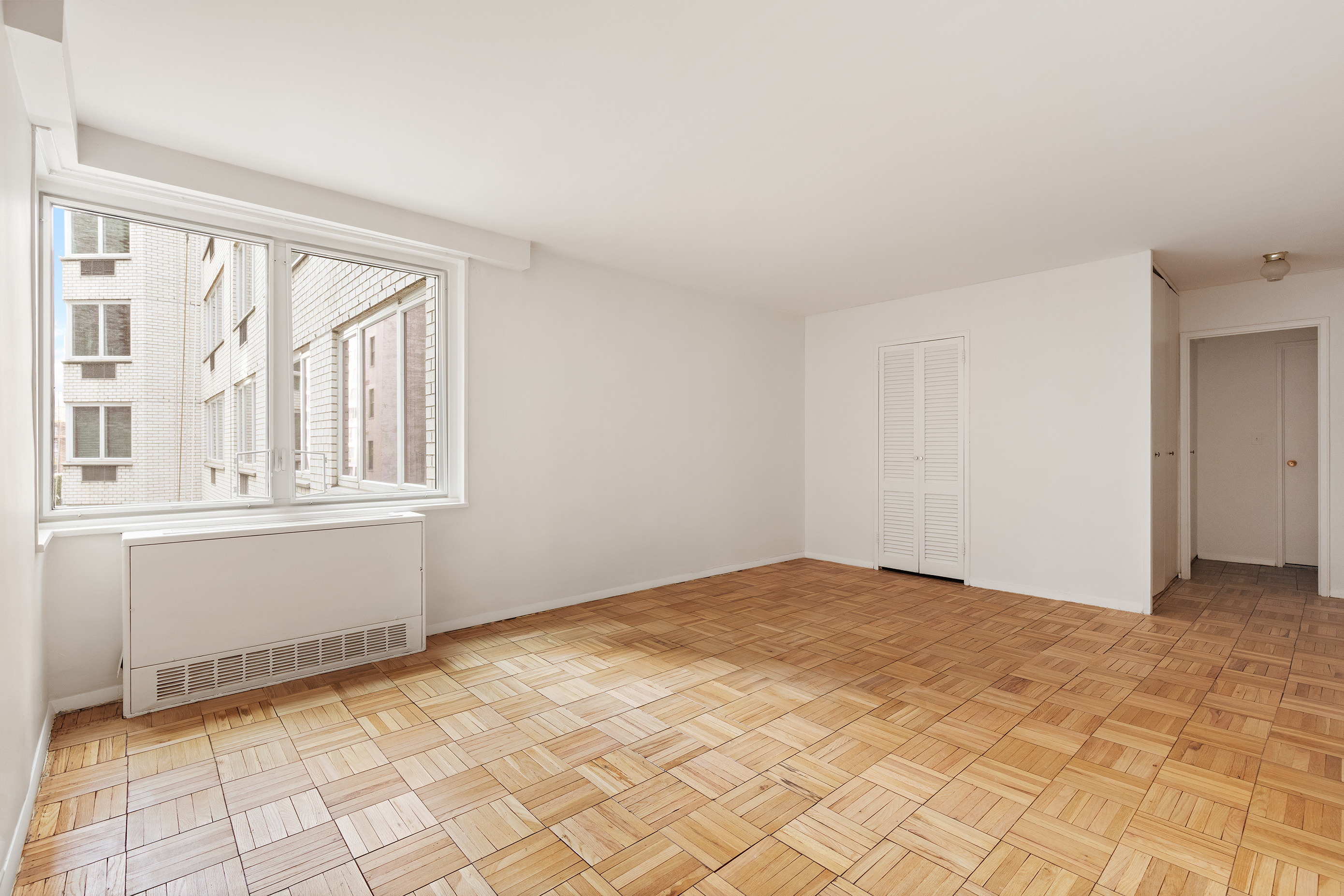 301 East 22nd Street, Unit 4CD Manhattan, NY 10010 - Photo 4 of 20
