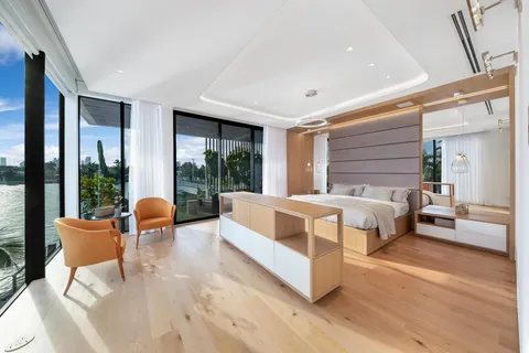 $23,995,000 | 226 West Rivo Alto Drive, Miami Beach, FL 33139