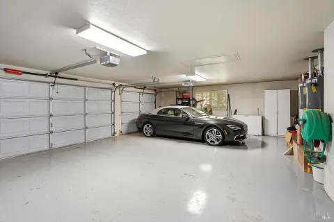 $1,150,000 | 1560 Crane Terrace, Ukiah, CA 95482