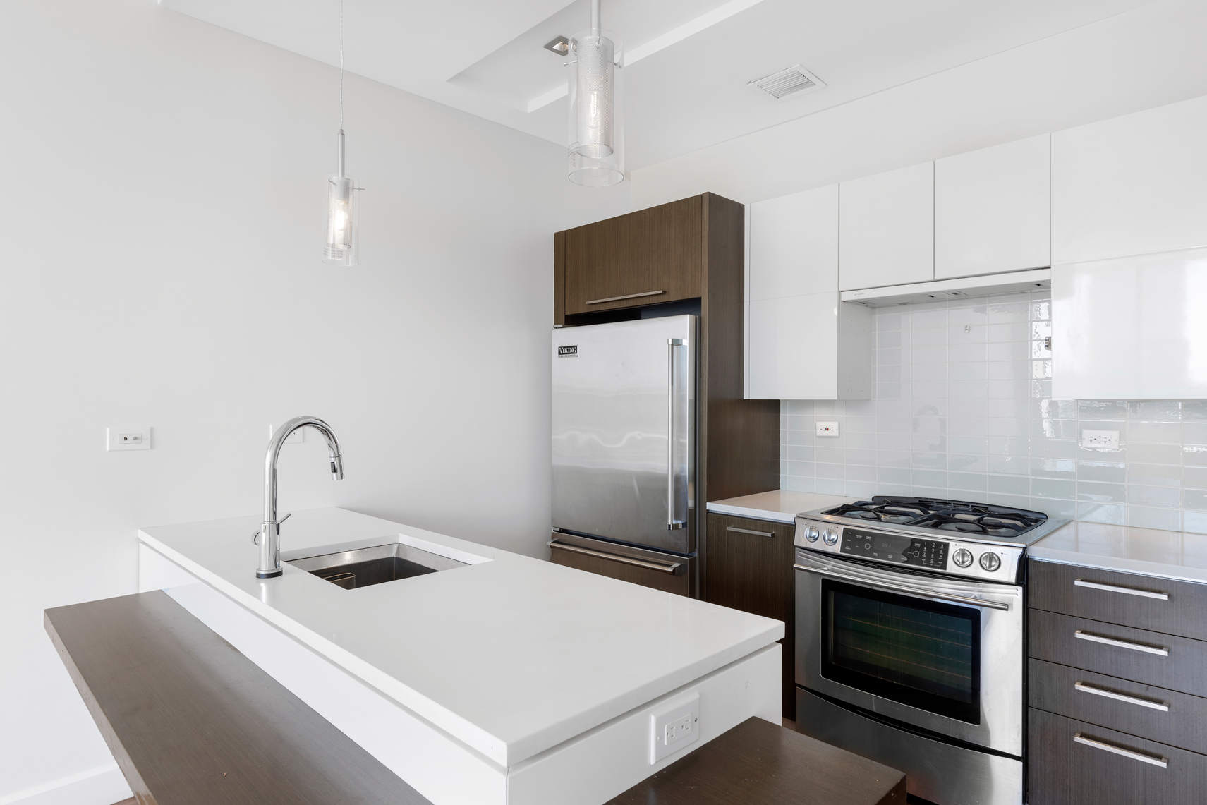 2-17 51st Avenue, Unit 306 Queens, NY 11101 - Photo 4 of 9