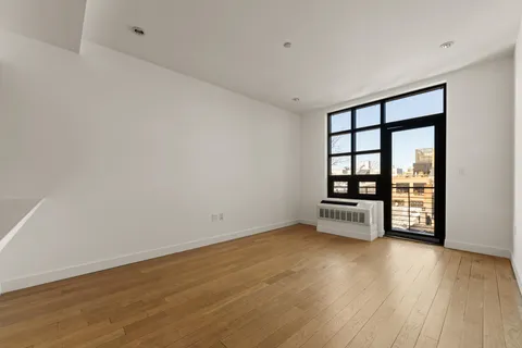 $4,800 | 65 North 6th Street, Unit 5G | Williamsburg