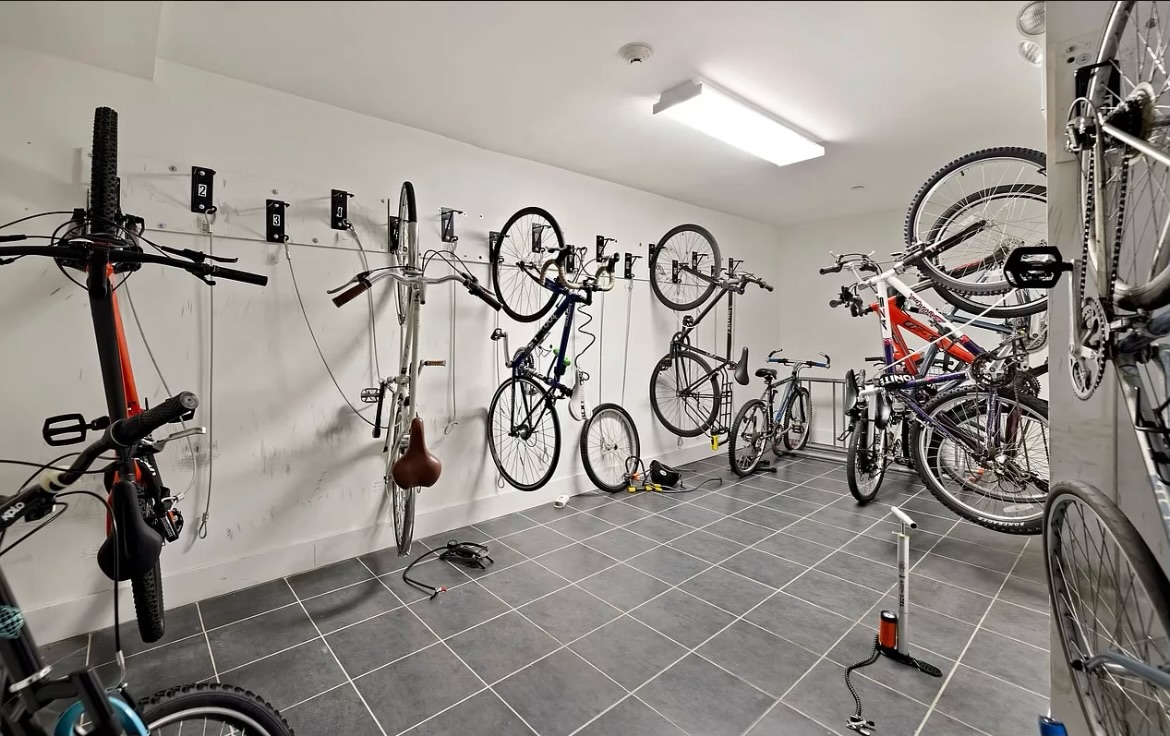 63-34 Fresh Pond Road, Unit 3D Queens, NY 11385 - Photo 11 of 14 a view of a room with gym equipment