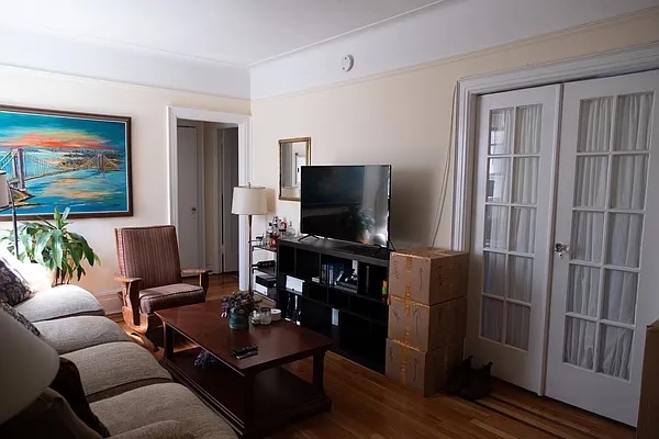 31-74 33rd Street, Unit 2R Queens, NY 11106 - Photo 1 of 10