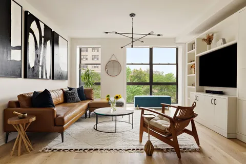 $2,575,000 | 910 Union Street, Unit 5B | Park Slope