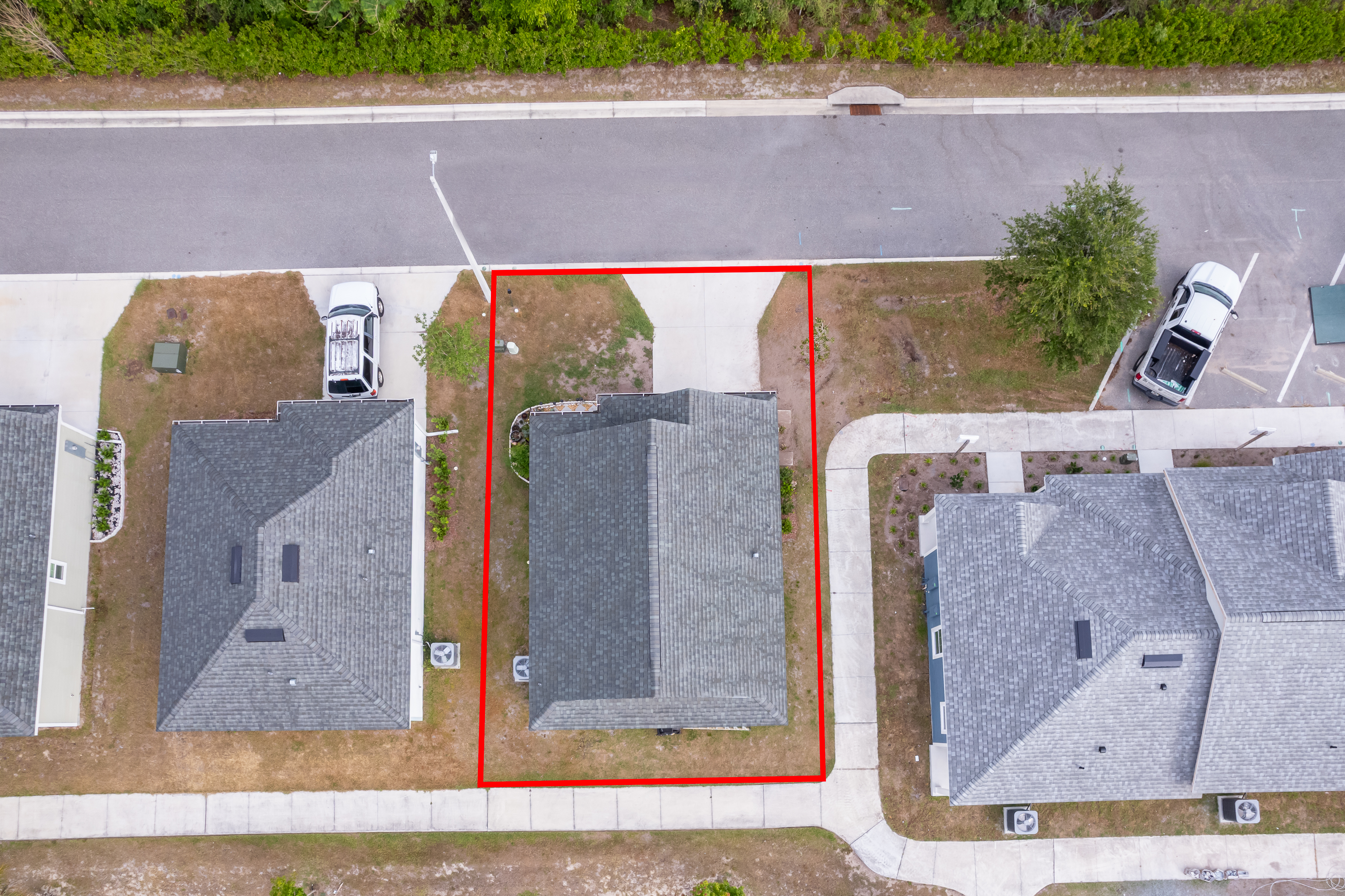 1360 Cottage Circle Tavares, FL 32778 - Photo 23 of 25 front view of a house with a street