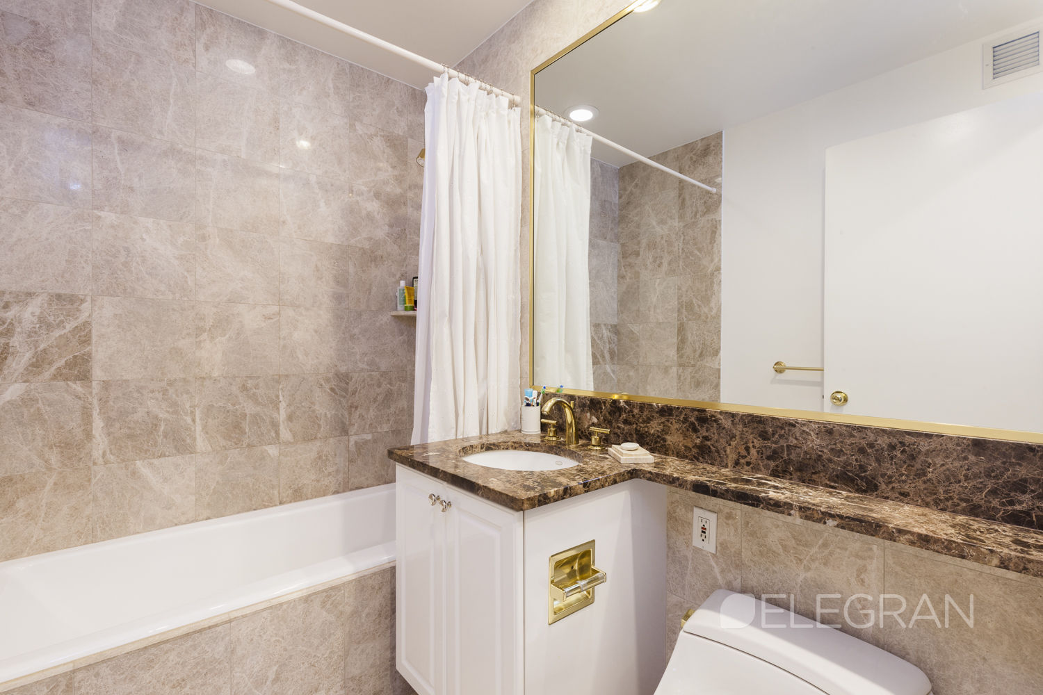 220 Riverside Boulevard, Unit 6U Manhattan, NY 10069 - Photo 5 of 10
