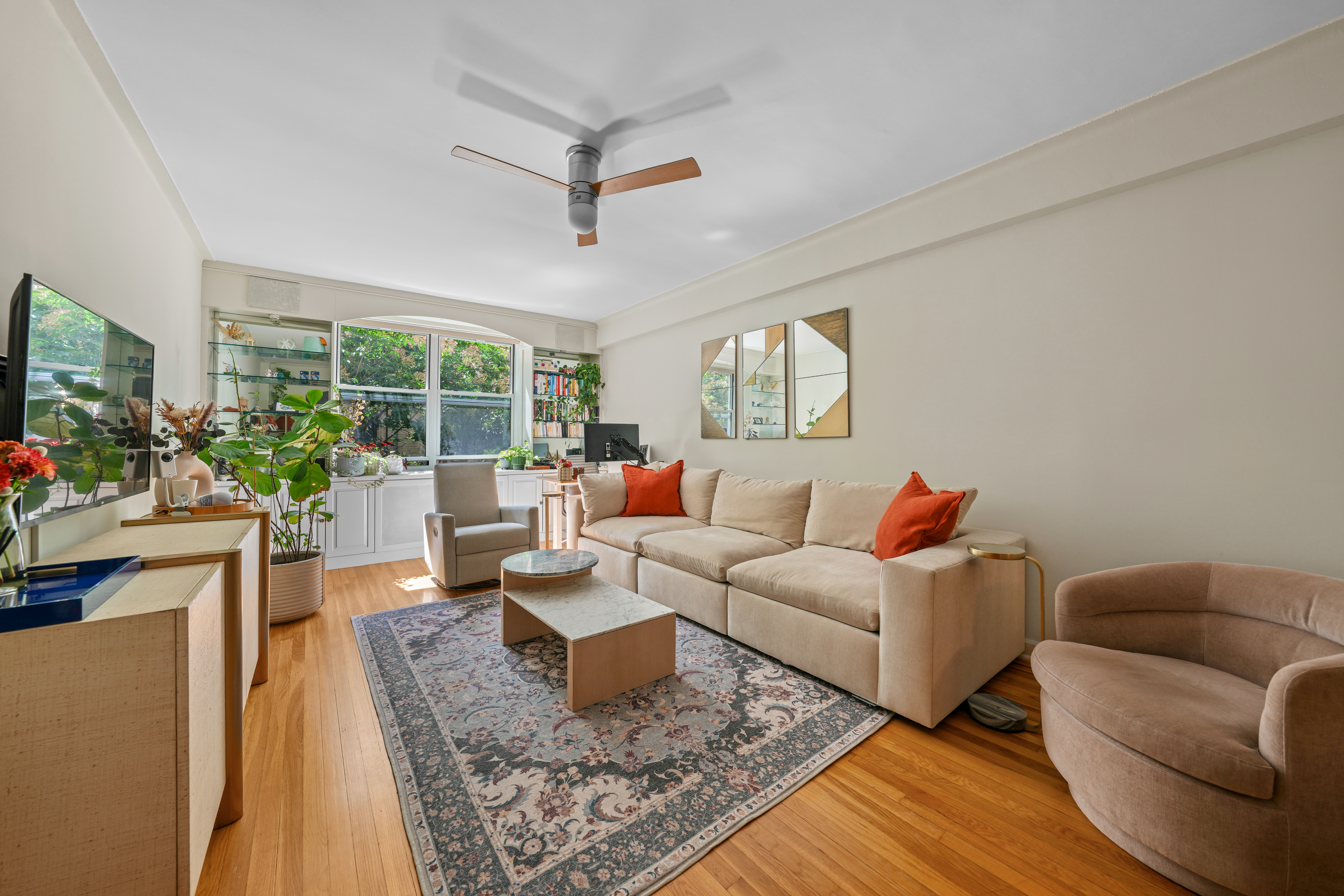 310 West 55th Street, Unit 3C Manhattan, NY 10019 - Photo 1 of 19