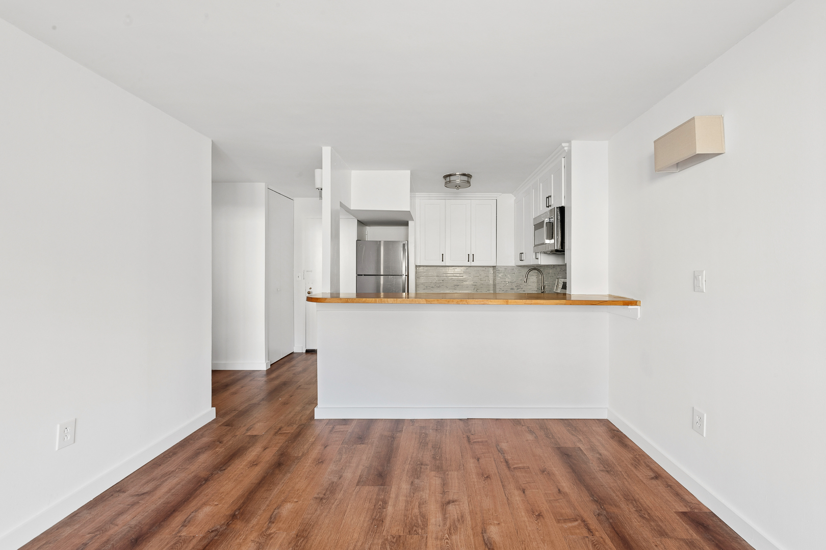 301 West 110th Street, Unit 1C Manhattan, NY 10026 - Photo 5 of 10