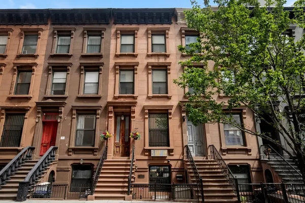 $2,450,000 | 165 West 126th Street | Central Harlem