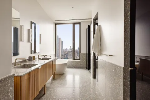 $14,995,000 | 30 Front Street, Unit 21AD | DUMBO