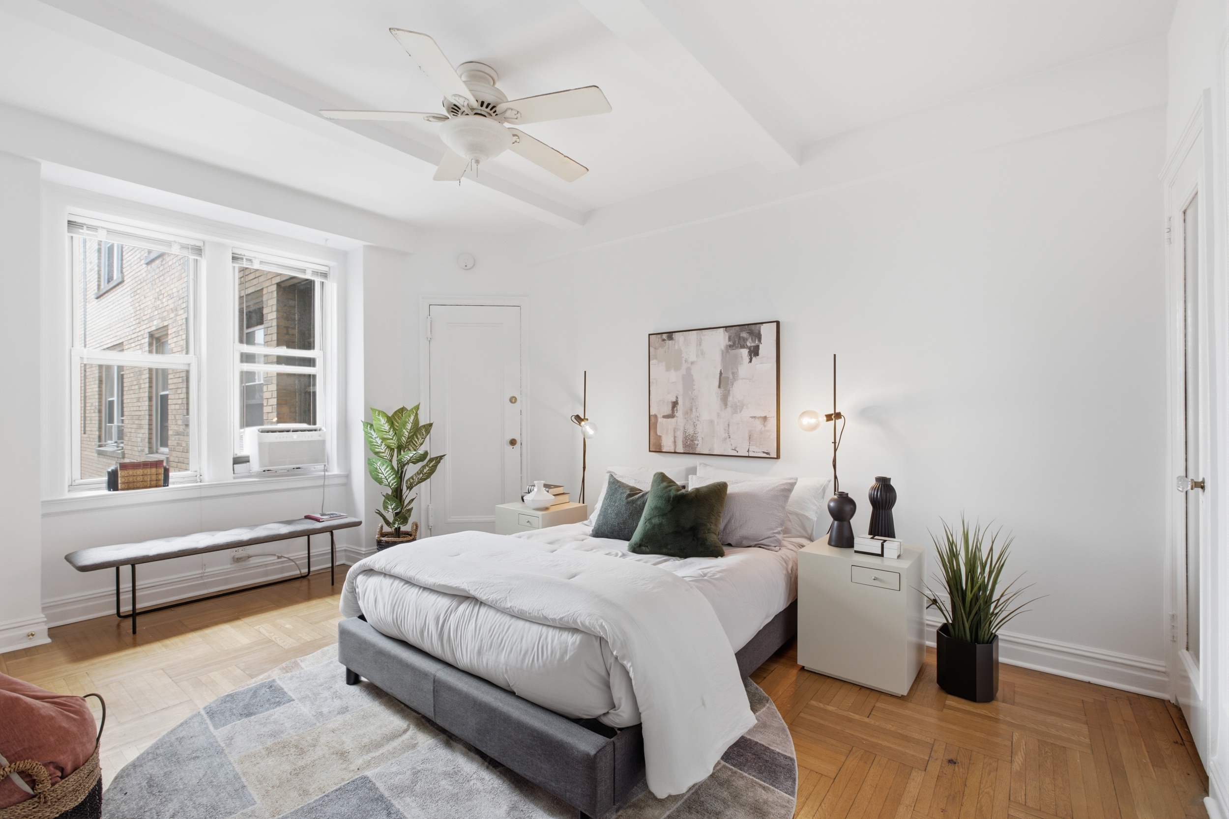 245 West 104th Street, Unit 14C Manhattan, NY 10025 - Photo 6 of 13 Gallery Image 6