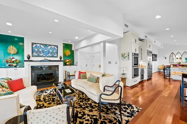 $1,220,000 | 327 Warren Avenue, Unit J, Baltimore, MD 21230