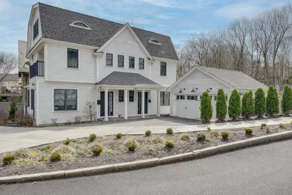 $2,500,000 | 101 Sumner Road, Unit 1, Brookline, MA 02445