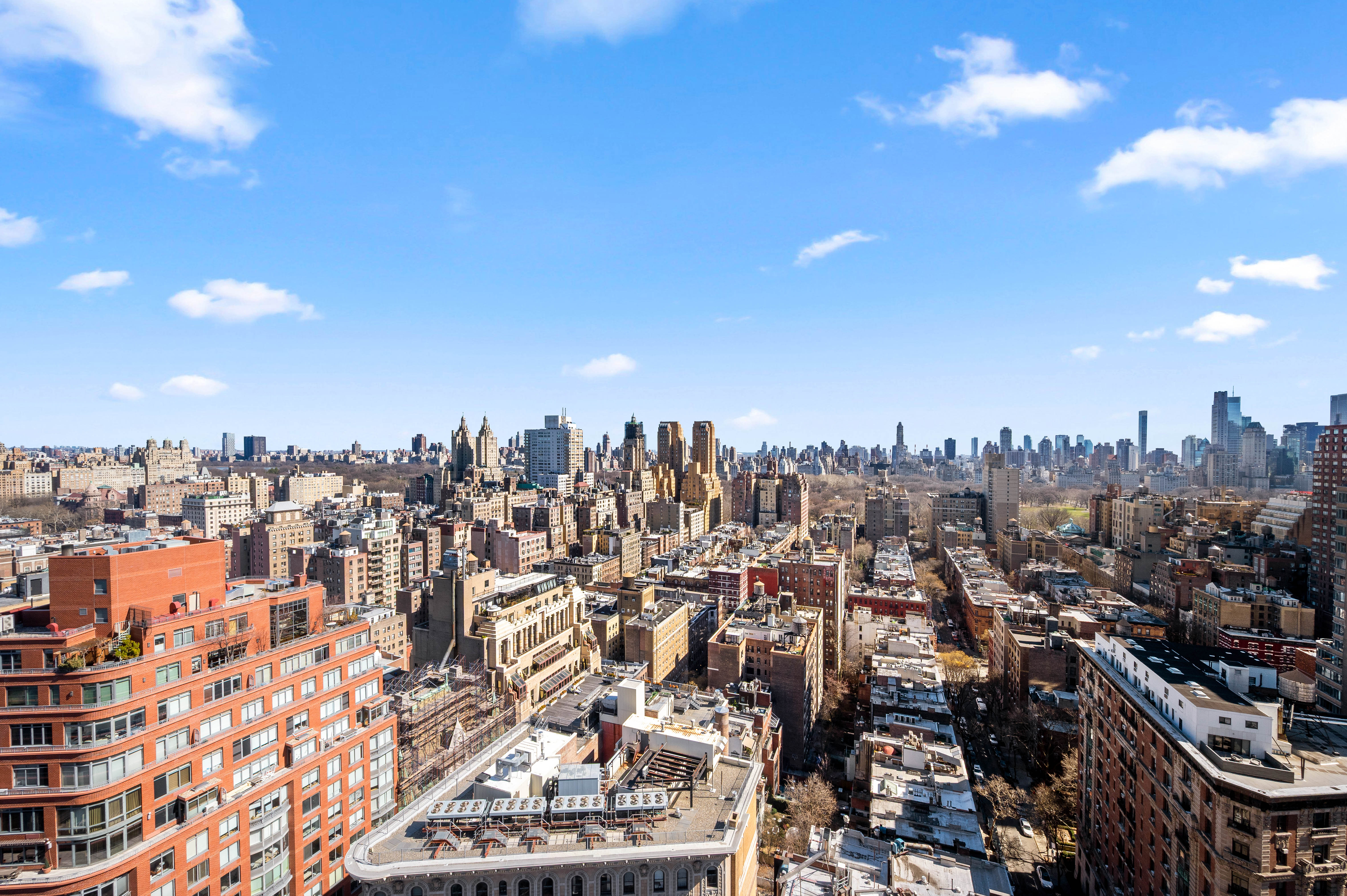 2025 Broadway, Unit 3A Manhattan, NY 10023 - Photo 7 of 8 a view of a city