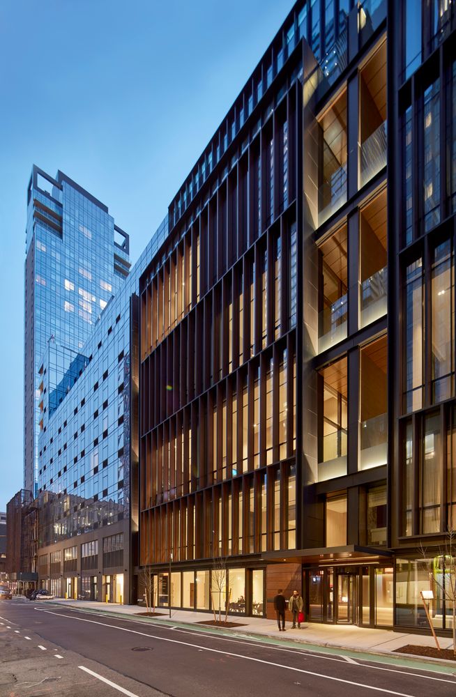 522 West 29th Street, Unit PH9C Manhattan, NY 10001 - Photo 11 of 16 a view of a building on the street