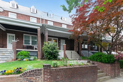 $1,349,900 | 2226 39th Place Northwest, Washington, DC 20007