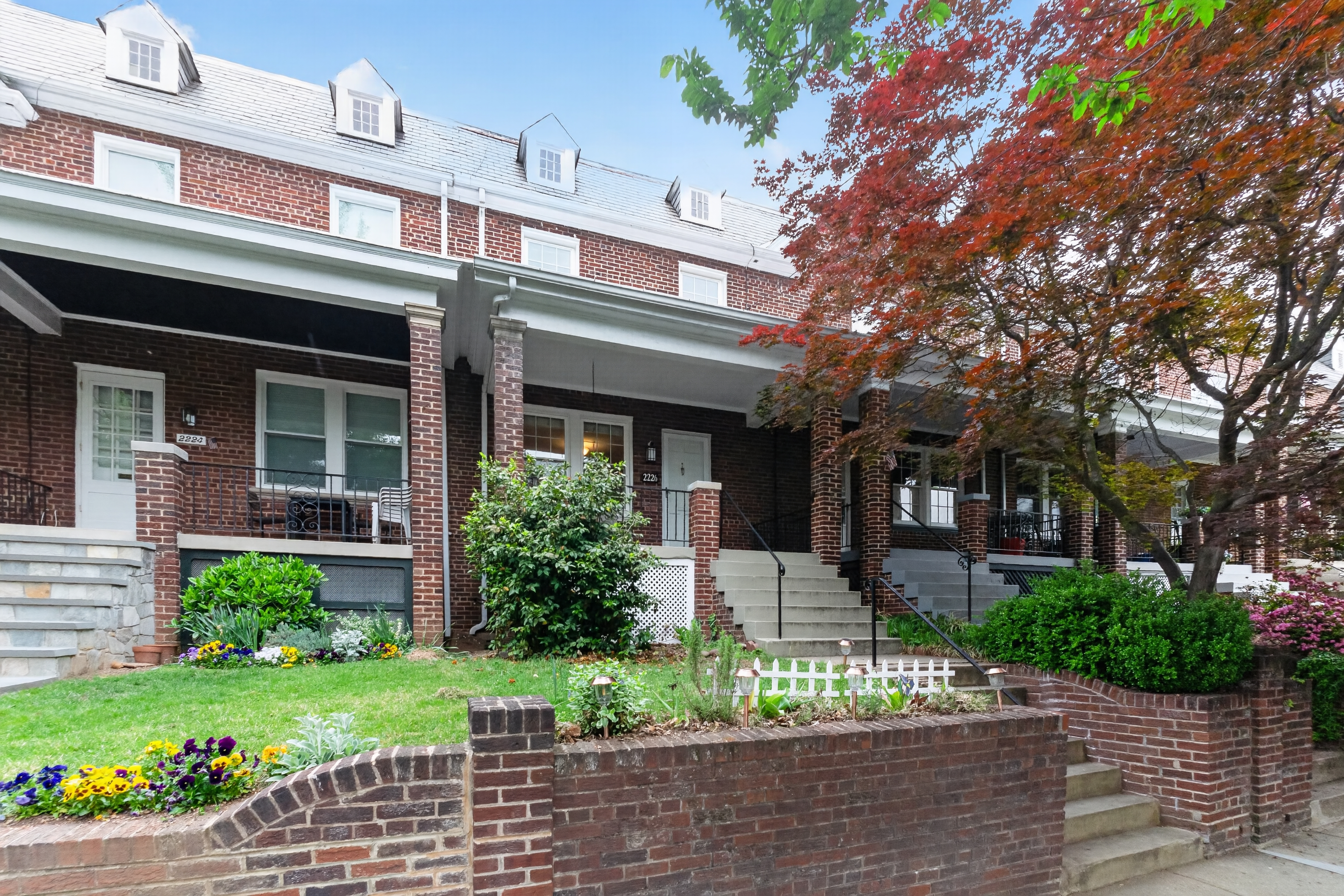 2226 39th Place Northwest Washington, DC 20007 - Photo 2 of 29