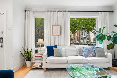 $875,000 | 517 Carpenter Street, Philadelphia, PA 19147