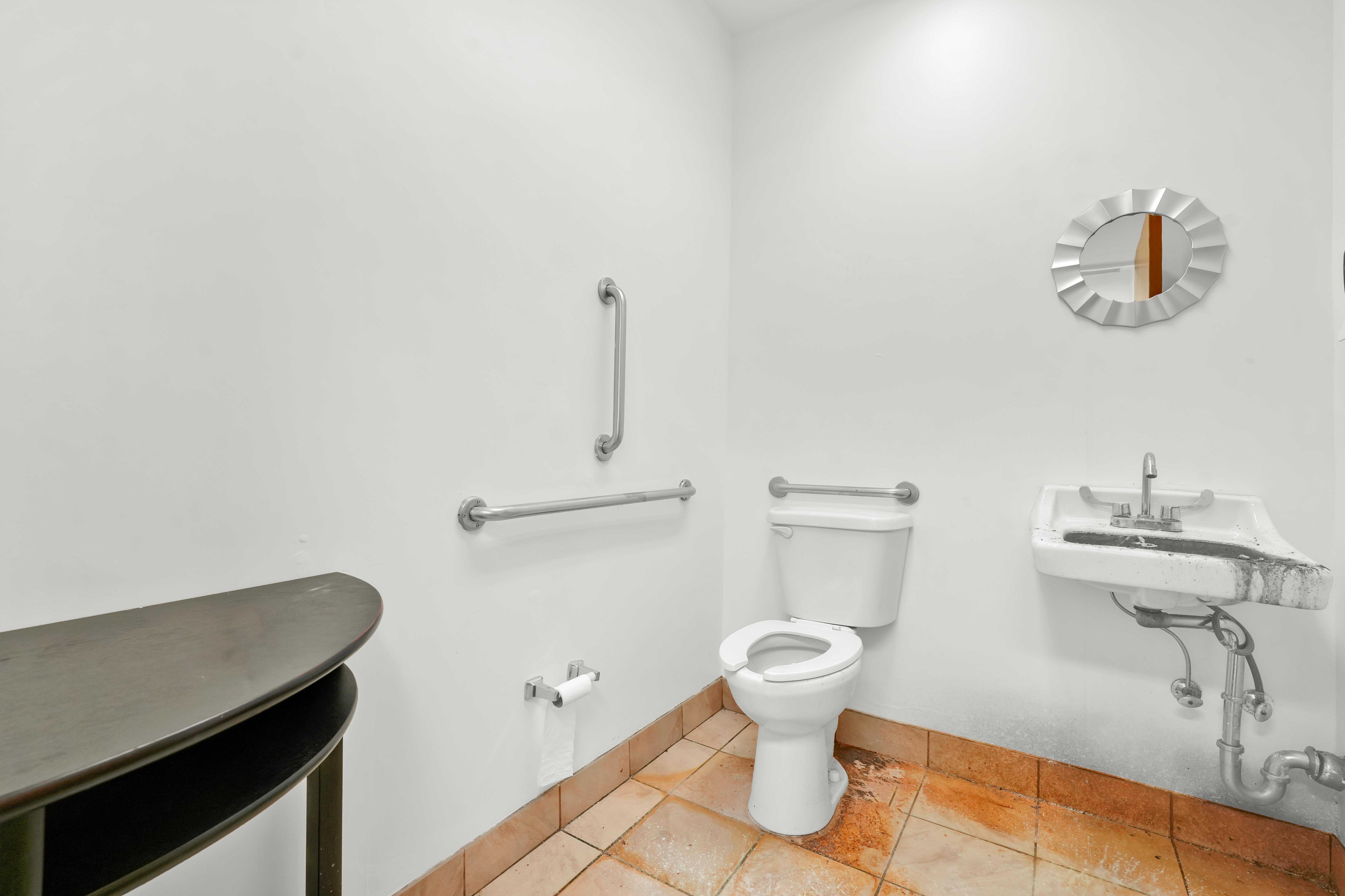 315 East 105th Street, Unit LOWEROFFICESPACE Manhattan, NY 10029 - Photo 17 of 32