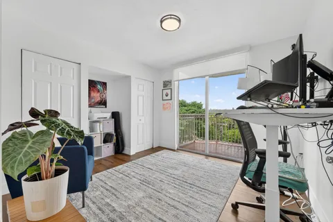 $450,000 | 1650 Coral Way, Unit 607, Miami, FL 33145