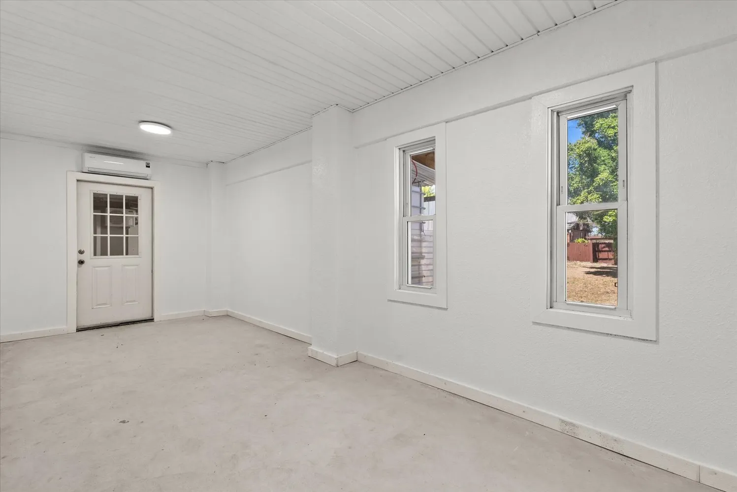 $574,900 | Undisclosed Address, Ruskin, FL 33570