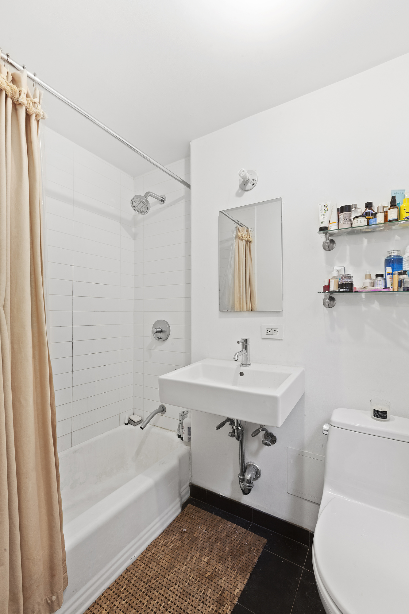 175 Bleecker Street, Unit 18 Manhattan, NY 10012 - Photo 5 of 6