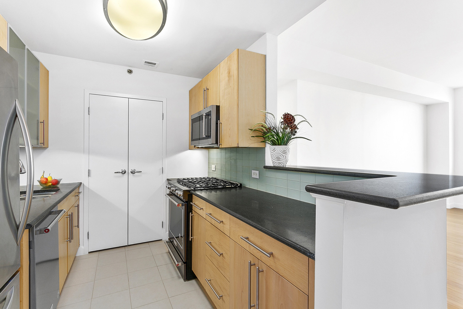 40 West 116th Street, Unit A811 Manhattan, NY 10026 - Photo 3 of 22