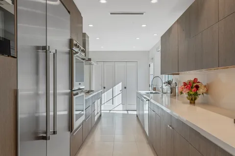 $1,895,000 | 4518 Varna Avenue, Sherman Oaks, CA 91423