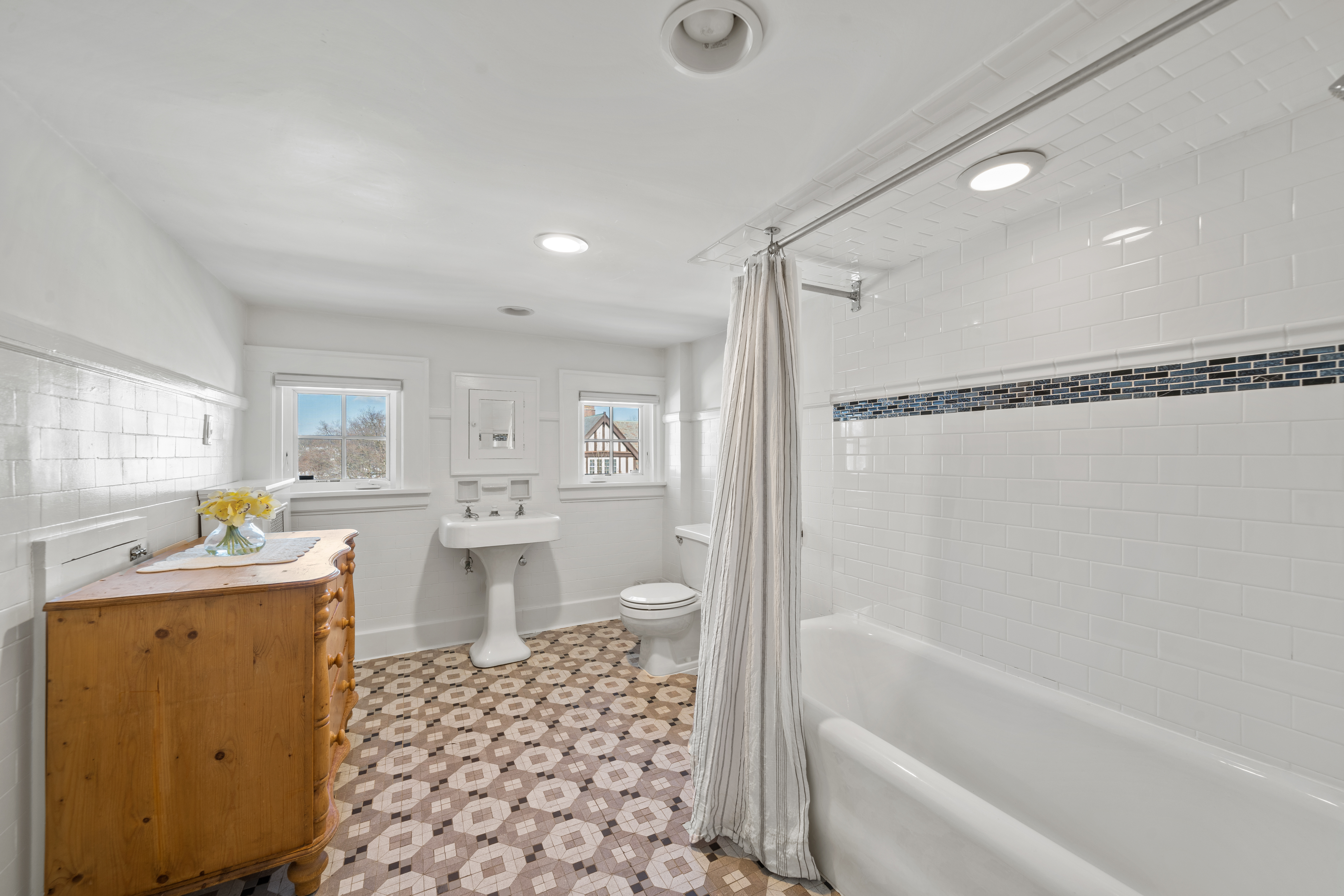 281 Forest Avenue Glen Ridge, NJ 07028 - Photo 37 of 66