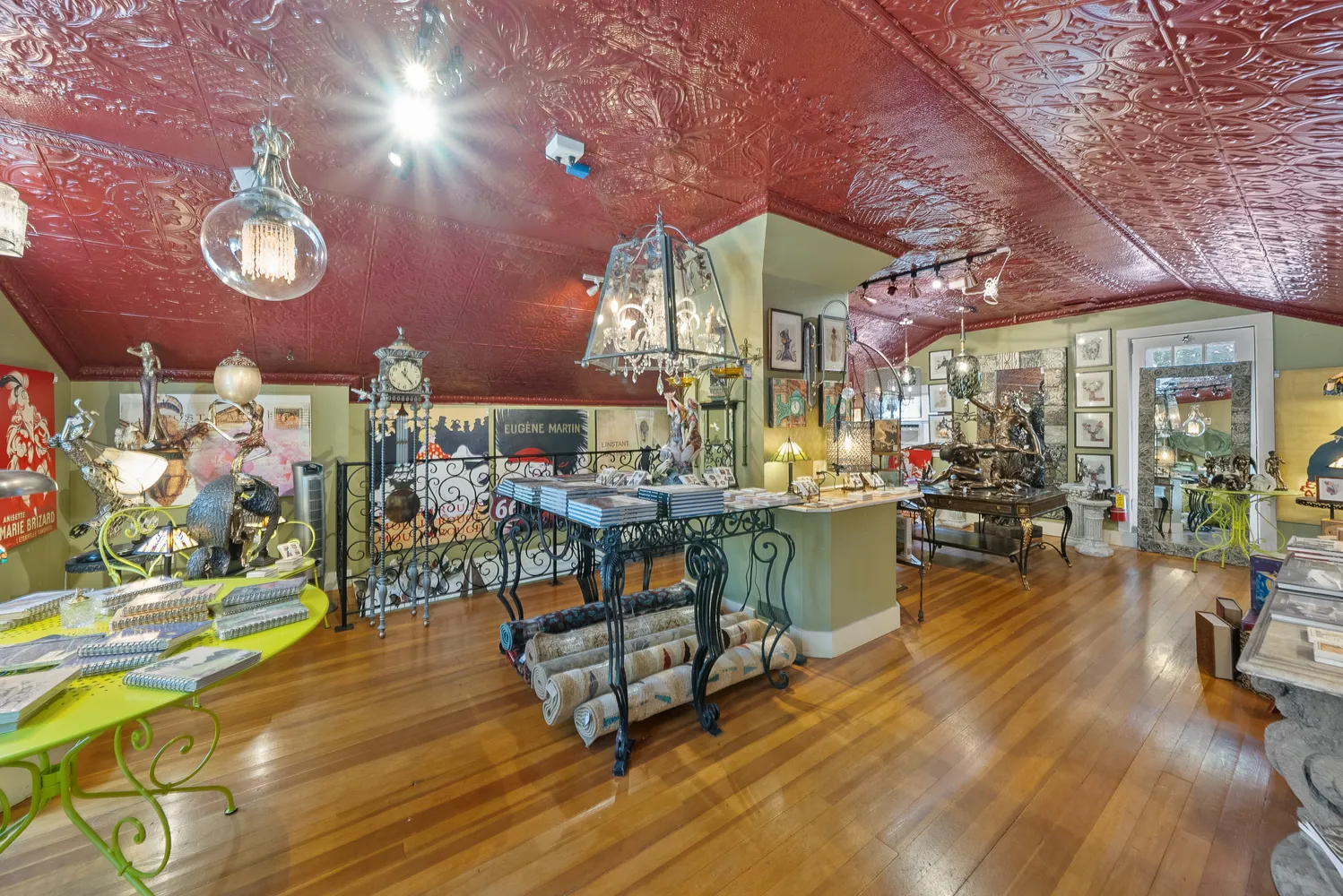 $1,650,000 | 905 West Main Street, Lake Geneva, WI 53147