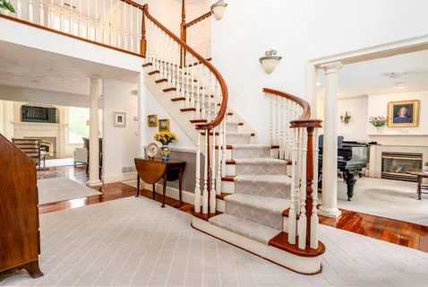 $1,695,000 | 5 Pine Street, Sandwich, MA 02563