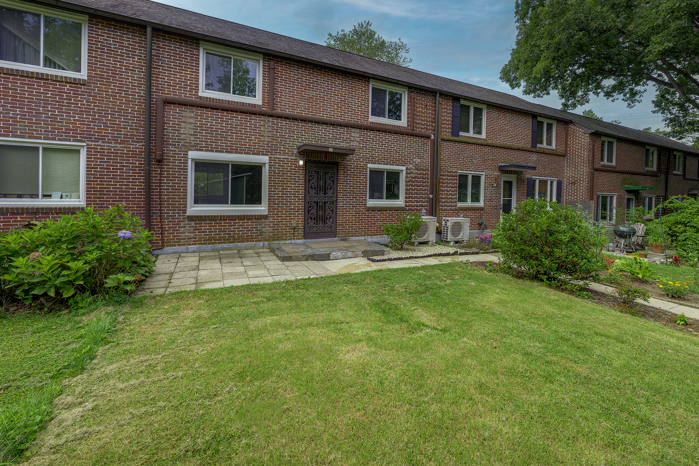 6 Hillside Road, Unit S Greenbelt, MD 20770 - Photo 1 of 39 Gallery Image 1