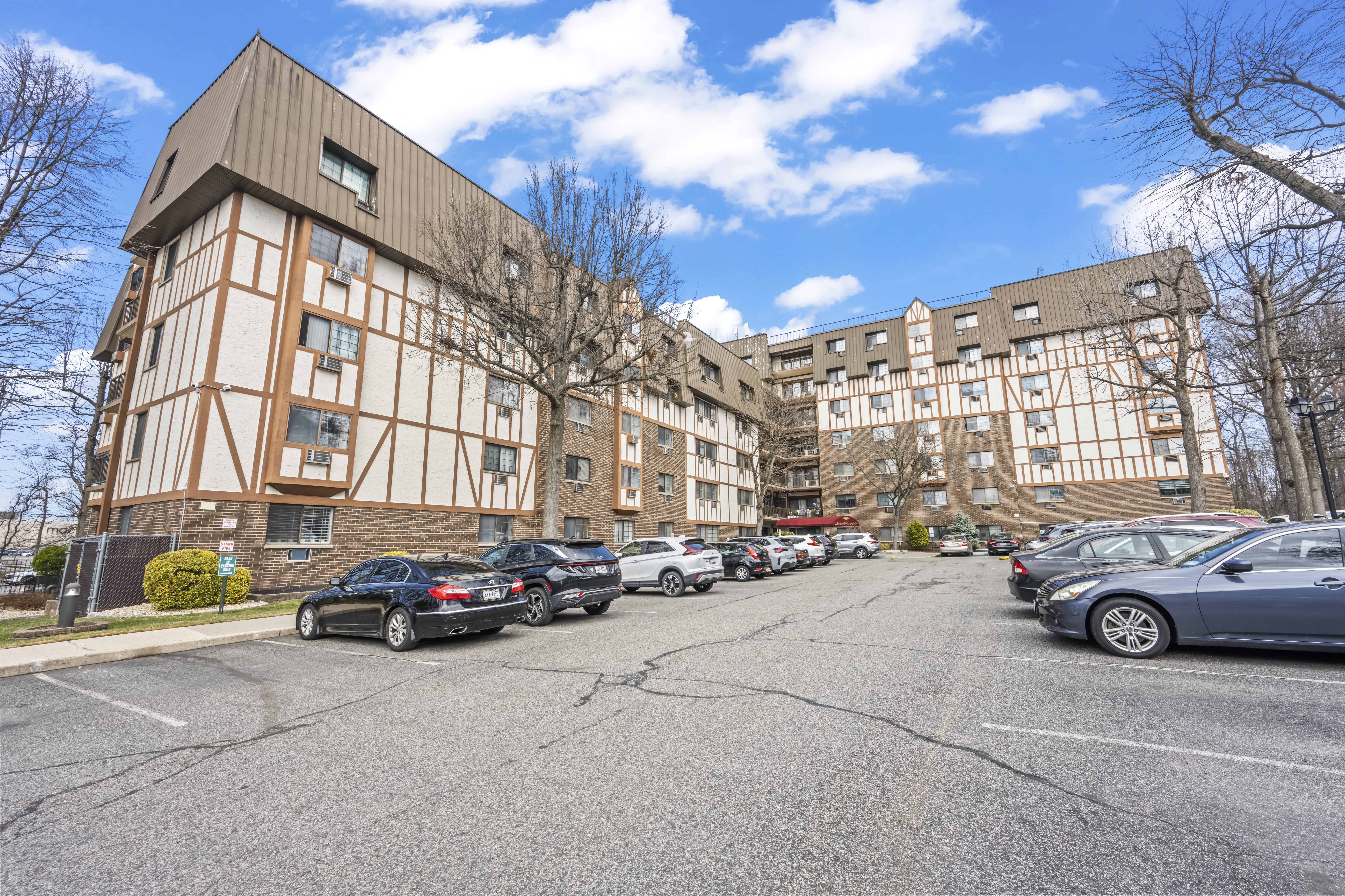 2 Elmwood Park Drive, Unit 209 Staten Island, NY 10314 - Photo 3 of 17 a building view