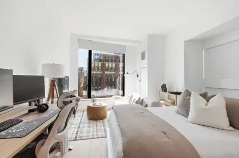 $799,000 | 11 Hoyt Street, Unit 14M | Downtown Brooklyn