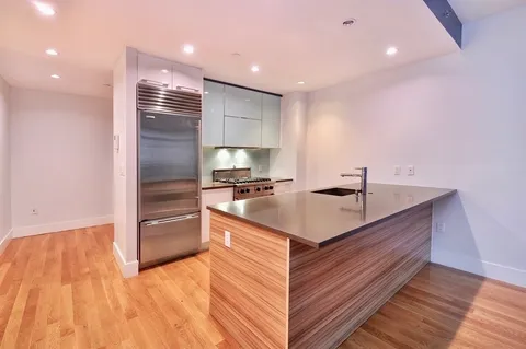 $845,000 | 117 West 123rd Street, Unit 4B | Harlem