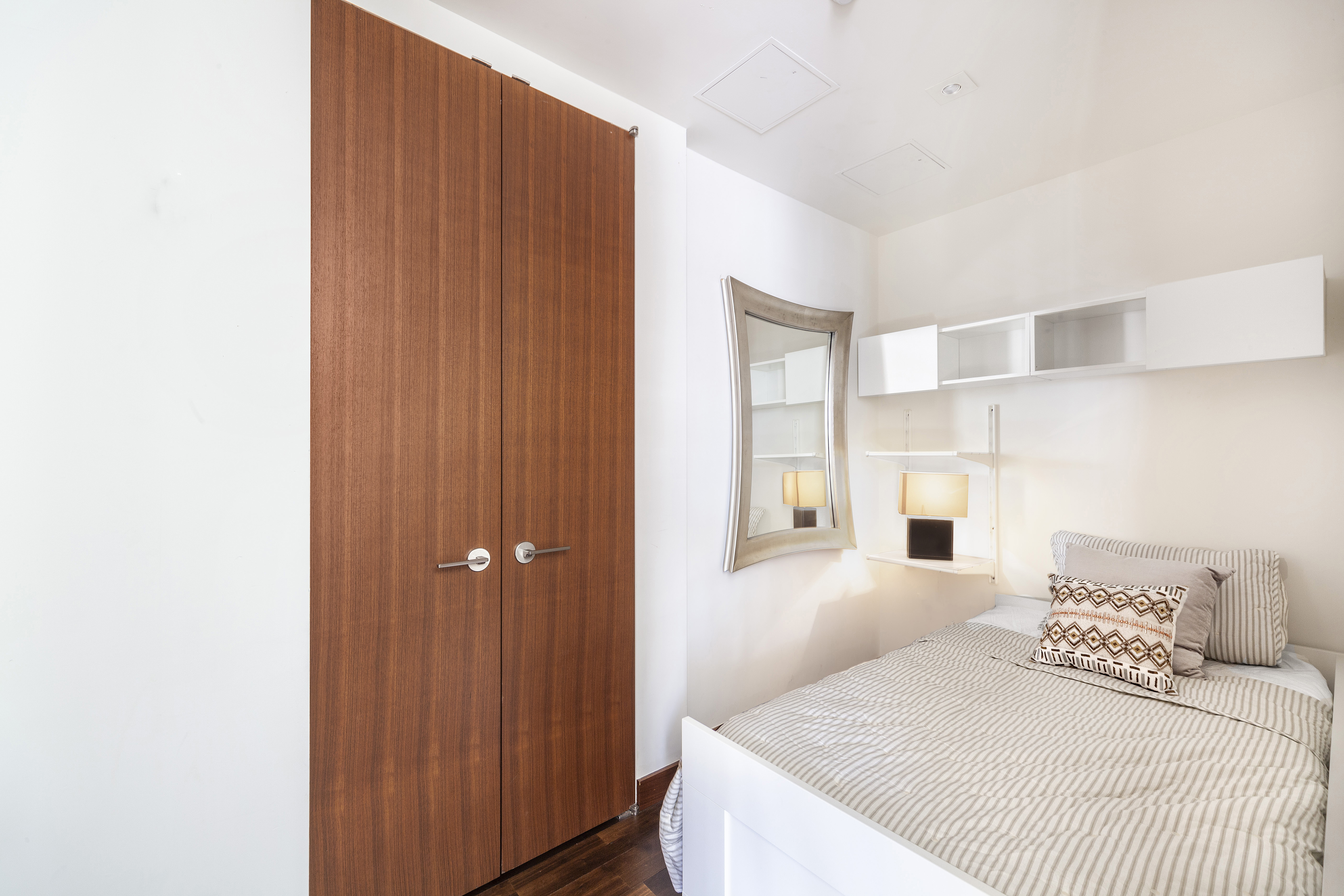 400 5th Avenue, Unit 35A Manhattan, NY 10018 - Photo 8 of 9