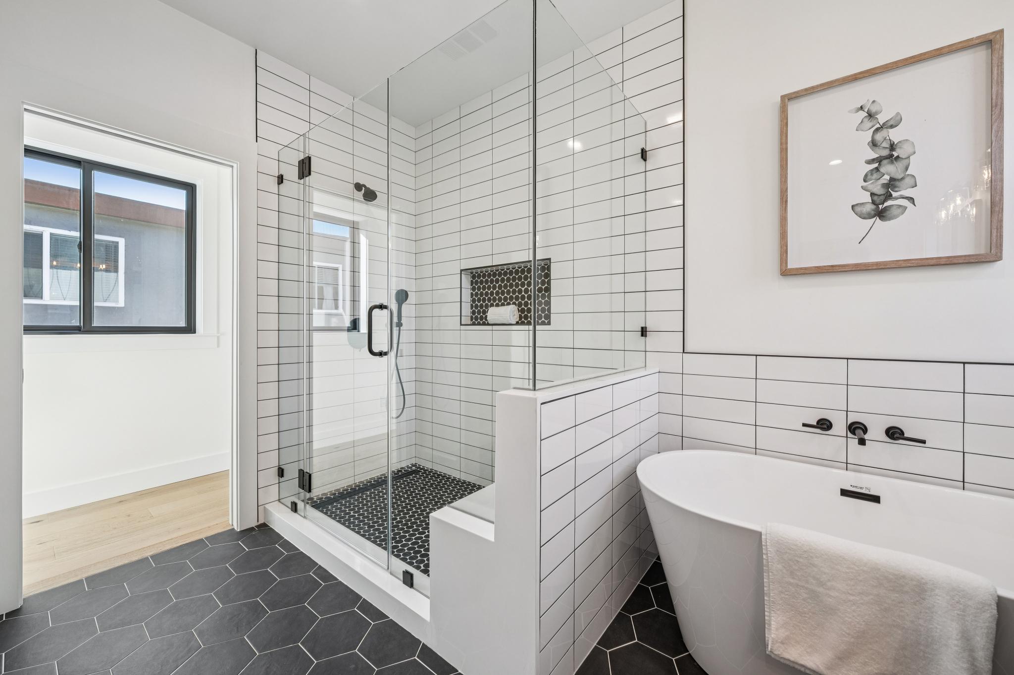 2411 Sixth Street Berkeley, CA 94710 - Photo 12 of 14