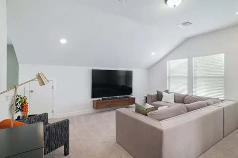$475,000 | 12714 Bloomington Drive, Austin, TX 78652