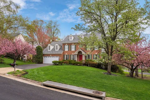 $1,165,000 | 8609 Woodland Heights Court, Alexandria, VA 22309